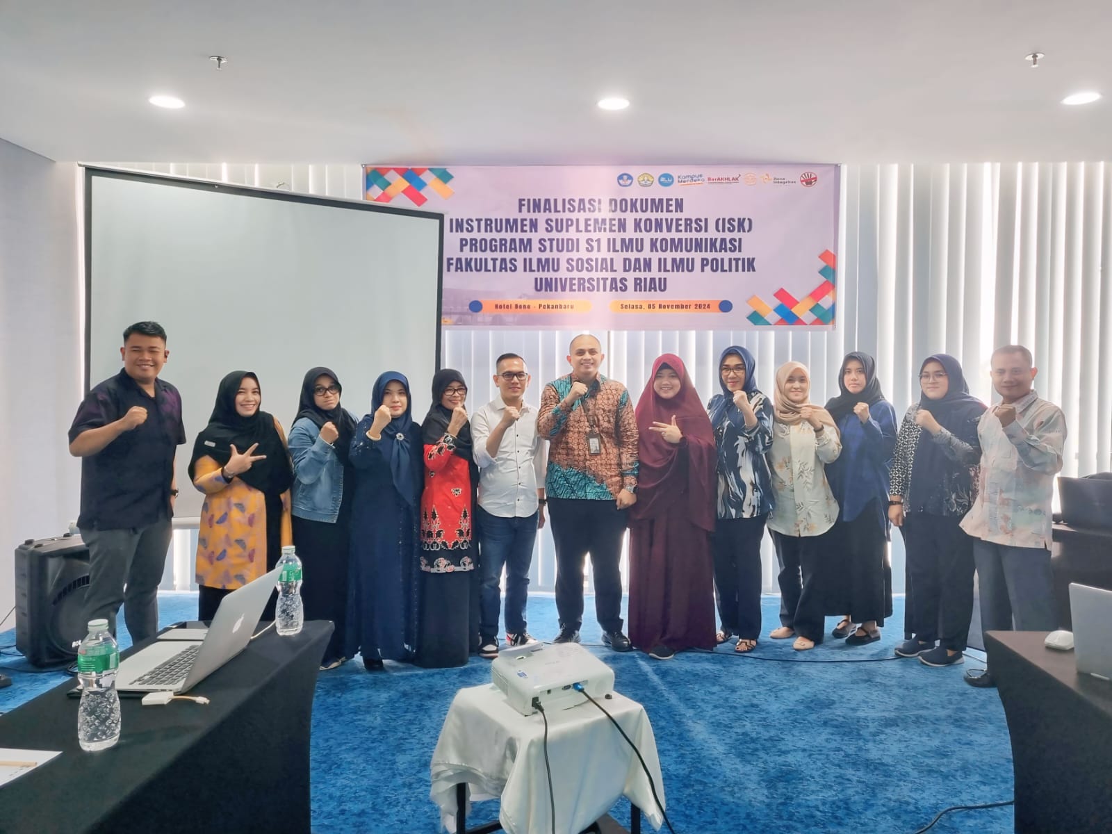 Jurusan Ilmu Komunikasi Universitas Riau Gelar Finalisasi Dokumen ISK untuk Konversi Akreditasi Unggul