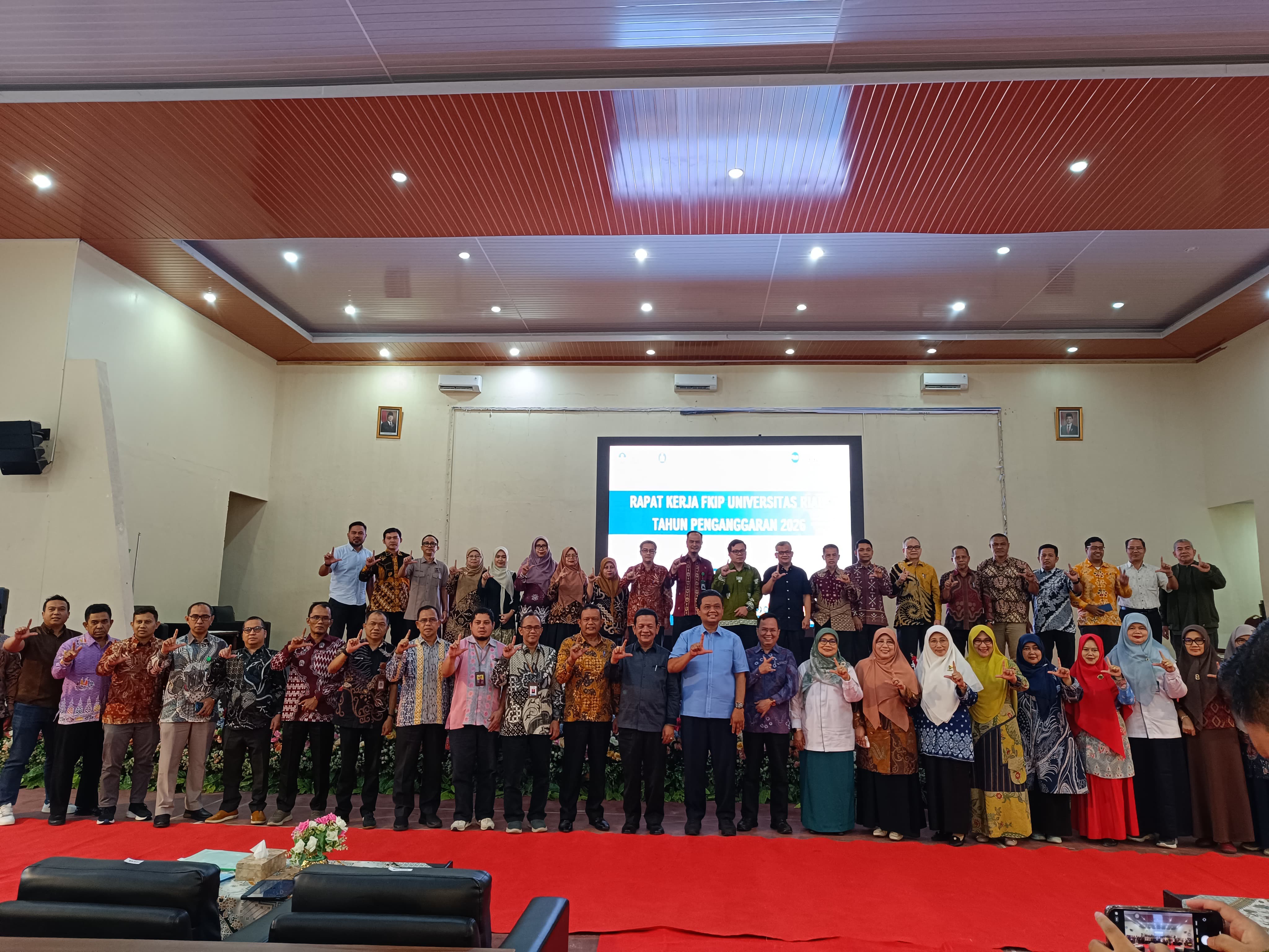 FKIP Universitas Riau Gelar Rapat Kerja 2026: Digitalisasi Tata Kelola dan SDM Berdaya Saing Global