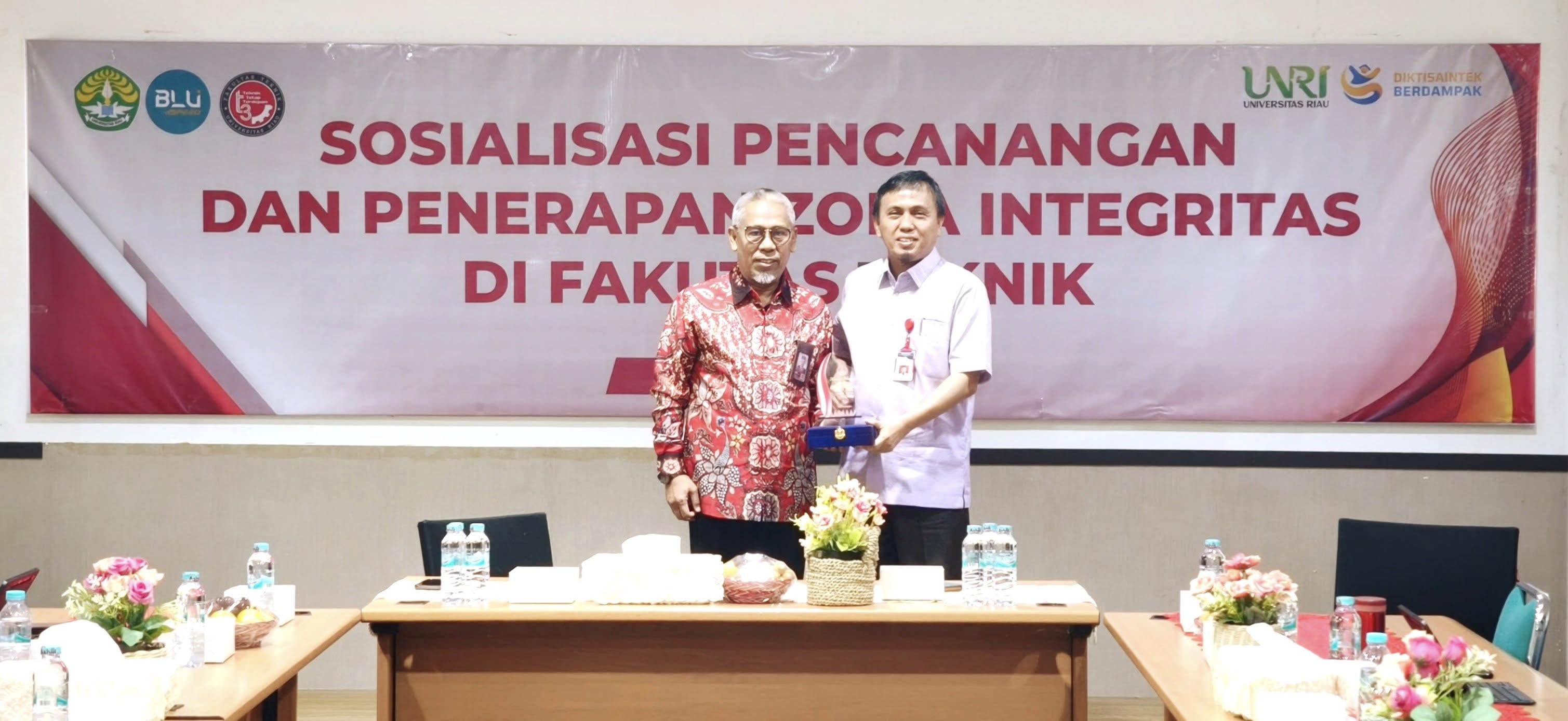 Pelantikan Dekan Fakultas Teknik Universitas Riau
