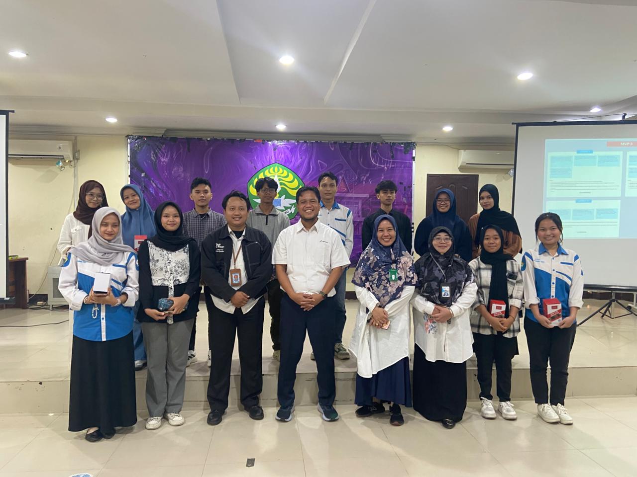 Kuliah Tamu PHR Hadirkan Ir. Prabandana Listyanto, M.Sc., IPU, PMP di Jurusan Ilmu Komputer FMIPA